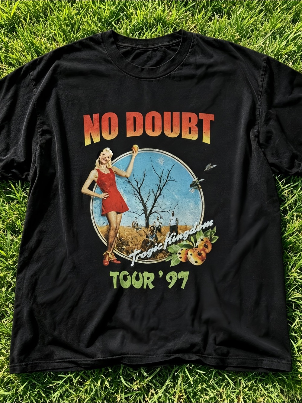 No Doubt "Tragedy Kingdom" graphic T-shirt, black, unisex.